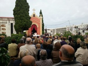 dia difuntos cementerio