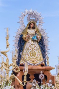 REINA DE LOS ANGELES