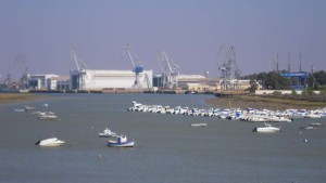 Vista de la Empresa Nacional Bazán.