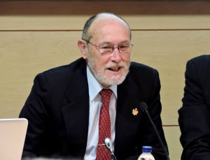 Rafael Ibáñez, durante la conferencia