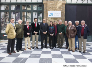 Olivero con los representantes de las escuelas taurinas