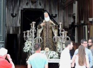 Nueva imagen de Santa Teresa, en la capilla de La Salle.