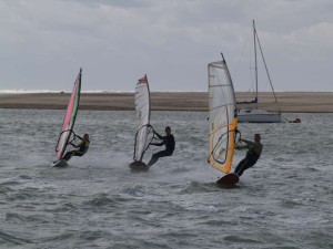 Momento de entreno en la Punta del Boquerón, Gurri junto a su hijo Carlos y Javi.