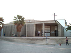 La Iglesia nueva del Santo Cristo.