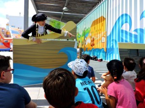 Merche Márquez, caracterizada como José Micón, en el taller 'Isla Naval'.